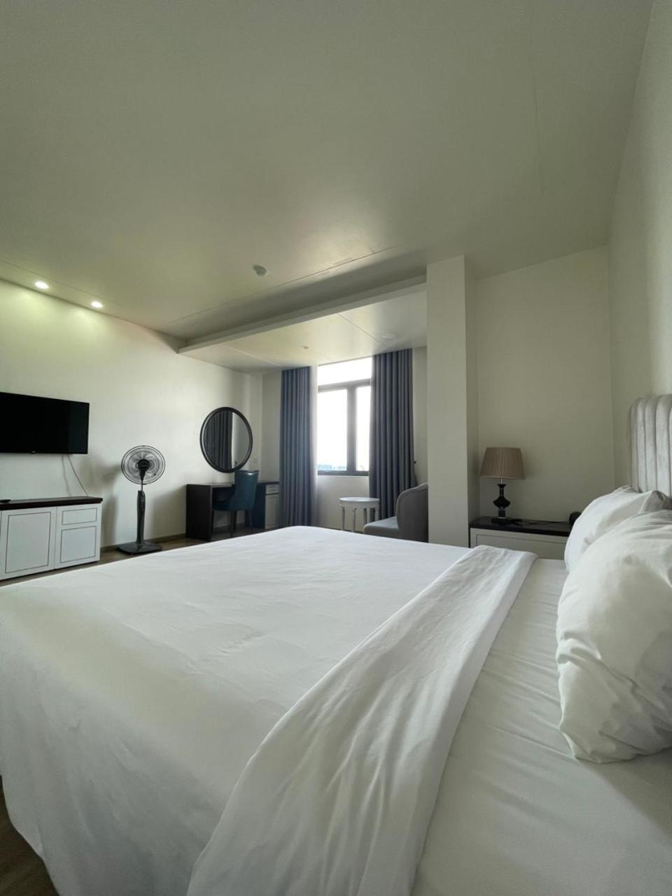 Lotus Hotel & Apartment Hai Phong Dış mekan fotoğraf