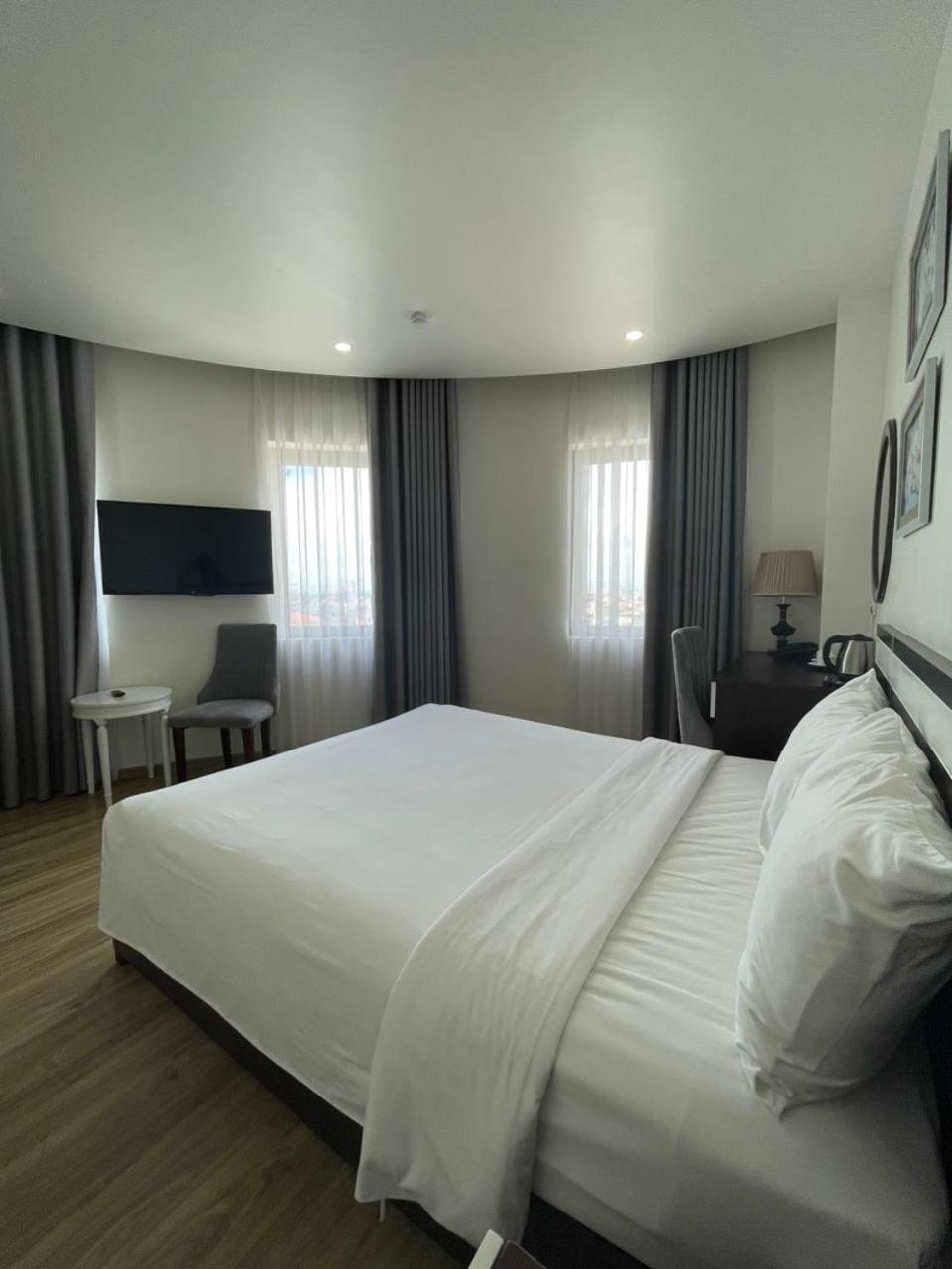 Lotus Hotel & Apartment Hai Phong Dış mekan fotoğraf